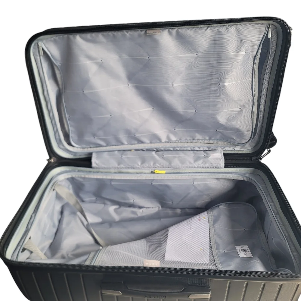 Like New Delsey Paris Hardside Spinner Luggage - Picture 4 of 5